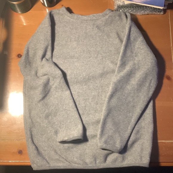 Disney World Sweatshirt - Picture 3 of 4